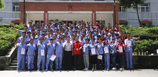 鑫源“新”力量—2015年大学毕业生入职培训暨结业典礼圆满举行